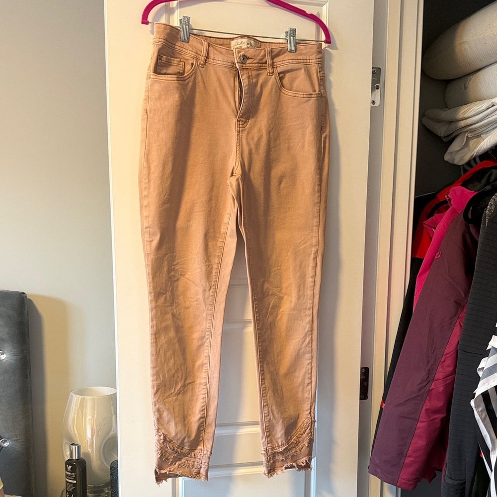 CHARLIE B Women's Cropped Tan Jeans